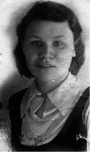 Мария - будущая жена автора, 1940 г.